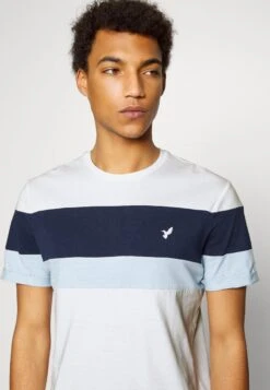 Pier One T-Shirt Print - White/blue 11 Pier One T-Shirt Print - White/blue -Modegeschäft für Herren 0c4d7a9c58b9432c847d4bba78c7bc49