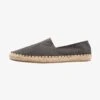 Pier One Espadrille - Grey 1 Pier One Espadrille - Grey -Modegeschäft für Herren 0ea04fc32ec34e2fbbefd3430809b363