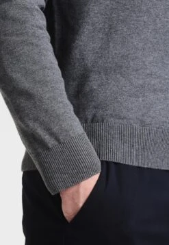 Pier One Strickjacke - Dark Grey Melange 12 Pier One Strickjacke - Dark Grey Melange -Modegeschäft für Herren 1248d35da7cb41e3bdbc2fab1f01cdef