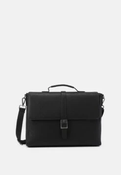 Pier One Aktentasche - 802 - Black -Modegeschäft für Herren 14be531966614cbf9f1ac46182779efd 1
