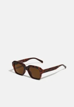 Pier One UNISEX - Sonnenbrille - Black 11 Pier One UNISEX - Sonnenbrille - Black -Modegeschäft für Herren 1670fc38a11d45bc82bd2f9b4f740675