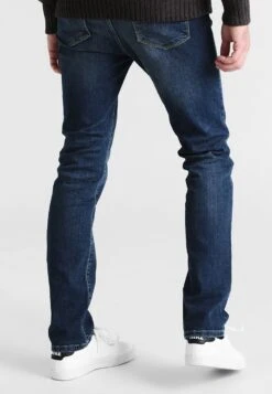 Pier One Jeans Straight Leg - Washed Dark Blue -Modegeschäft für Herren 19f71c5aa23e4aee8fbafd64cafceb95