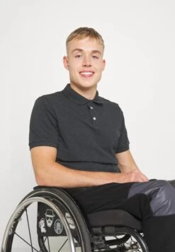 Pier One Poloshirt - Dark Grey 11 Pier One Poloshirt - Dark Grey -Modegeschäft für Herren 1e754955ff6945c083e4b1fbaa8fecbe