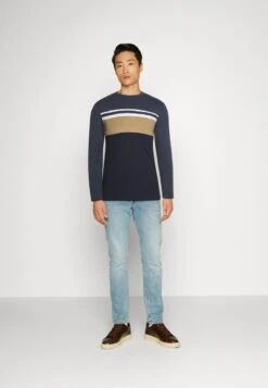 Pier One Langarmshirt - Dark Blue -Modegeschäft für Herren 1e868dfd9bb14e278e9fe93916ed66f2