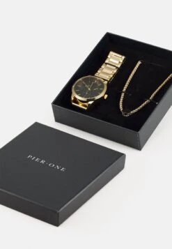 Pier One SET - Uhr - Gold-coloured 13 Pier One SET - Uhr - Gold-coloured -Modegeschäft für Herren 259314e335c54499a18a1d7bf0eb6f1e