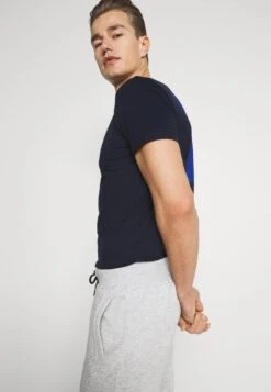 Pier One 2 PACK - Shorts - Mottled Light Grey/dark Blue -Modegeschäft für Herren 380539021590444ba0d9f275a672b5df