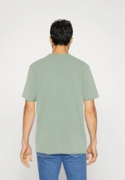 Pier One 5 PACK - T-Shirt Basic - Mint/off-white/khaki -Modegeschäft für Herren 39f674774e2748fb83e82e2803d04471