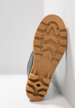 Pier One UNISEX - Gummistiefel - Green 12 Pier One UNISEX - Gummistiefel - Green -Modegeschäft für Herren 3db002d2c2c94b2c8f12e2610faa3a27