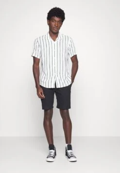 Pier One 2 PACK - Hemd - Black/white -Modegeschäft für Herren 43bf8d5300d84d19aab3f62f08ed036f