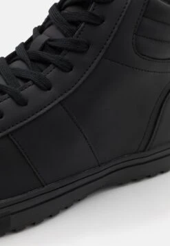 Pier One Sneaker High - Black -Modegeschäft für Herren 4b78c9f9b870432a8e692c1b853c99c2
