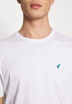 Pier One T-Shirt Basic - White -Modegeschäft für Herren 4c561a52ec7c456d9aa8356485ae94a7