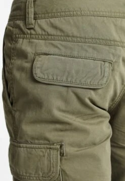 Pier One Shorts - Olive -Modegeschäft für Herren 4ca9aa30833640c482657691aa4c829a