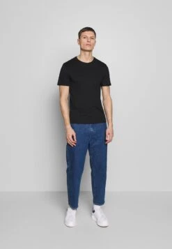 Pier One T-Shirt Basic - Black/white/blue -Modegeschäft für Herren 57ef8b5d90b840ff83dd93f74f432d58 1