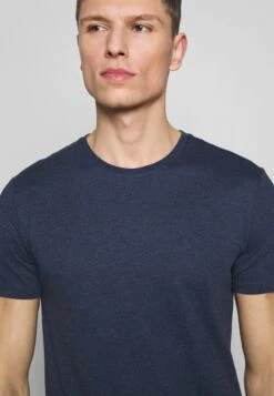 Pier One T-Shirt Basic - Black/white/blue -Modegeschäft für Herren 5942da217f9a4409a4d83eb5f96f75d2