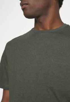 Pier One Nachtwäsche Set - Black/khaki -Modegeschäft für Herren 598c5af7df284a32839c70f6d4a77e84