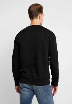 Pier One Sweatshirt - Black 10 Pier One Sweatshirt - Black -Modegeschäft für Herren 5e5cb0ad630541e6a8d25f57350d77cb
