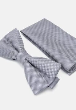 Pier One SET - Sonstige Accessoires - Grey 13 Pier One SET - Sonstige Accessoires - Grey -Modegeschäft für Herren 726274d92c544232a22b22db4945483c