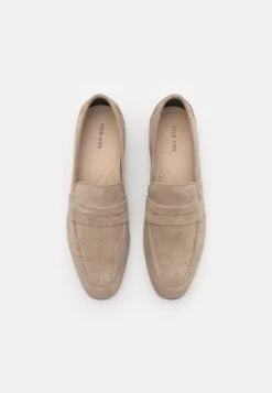 Pier One LEATHER - Slipper - Beige -Modegeschäft für Herren 84f2945ad6494bcca476e84f32b06a35