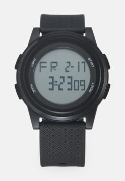 Pier One Digitaluhr - Transparent 13 Pier One Digitaluhr - Transparent -Modegeschäft für Herren 8e1abc75f9b742d79d6fa8a48530299e