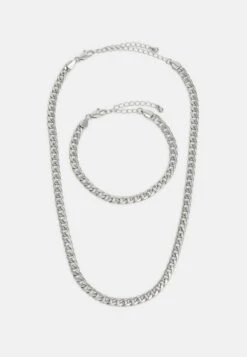 Pier One SET - Halskette - Silver-coloured -Modegeschäft für Herren 97372d0df2f14340967b71ddeb8c91aa 1