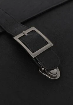 Pier One Aktentasche - 802 - Black -Modegeschäft für Herren a0daf5dc2db74fed92af0c067fd475b3