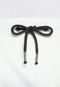 Pier One Jogginghose - White 12 Pier One Jogginghose - White -Modegeschäft für Herren a36764404f124304b3532ad3534eb3d7