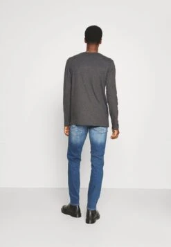 Pier One 2 PACK - Langarmshirt - Dark Grey/black -Modegeschäft für Herren a601e52fa7974b079f93b858d4b782ec