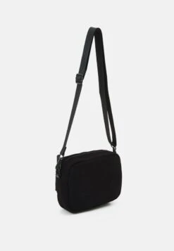 Pier One UNISEX - Umhängetasche - Black -Modegeschäft für Herren ab16f3db11e244ad84156144c2874e86