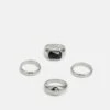 Pier One 4 PACK - Ring - Silver-coloured -Modegeschäft für Herren aeadc63877f447f29230d35189ec1dd8