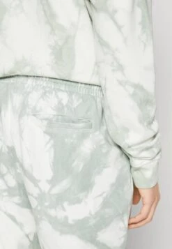 Pier One Shorts - Green -Modegeschäft für Herren bbb1dcd533944ef5aa7e8fb222df3604