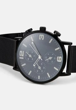 Pier One Uhr - Black -Modegeschäft für Herren bf7b45db97104e05944e6291827d89bb
