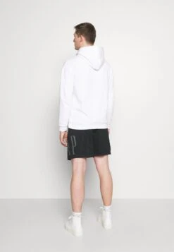 Pier One 2 PACK - Kapuzenpullover - White/black -Modegeschäft für Herren c4fb3b4eba4245c9a0c0a3ac810958a5