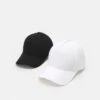 Pier One UNISEX 2 PACK - Cap - Black/white 1 Pier One UNISEX 2 PACK - Cap - Black/white -Modegeschäft für Herren c81afa5f2a2041ba9384bf535a217551