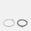 Pier One 2 PACK - Armband - Silver-coloured -Modegeschäft für Herren c8a2904a872e44a69624b161aad3b165