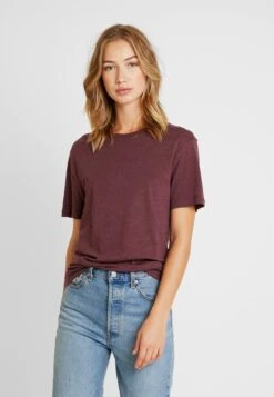 Pier One T-Shirt Basic - Bordeaux Melange -Modegeschäft für Herren d234511c84ac41259e22234949318da7