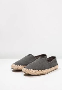 Pier One Espadrille - Grey -Modegeschäft für Herren d3f6d93cf6a84c038fa1e85511b70aa4