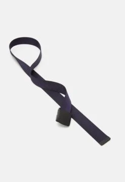 Pier One UNISEX 3 PACK - Gürtel - Black/dark Blue/grey 11 Pier One UNISEX 3 PACK - Gürtel - Black/dark Blue/grey -Modegeschäft für Herren d5f368a6536a4402ab60868101e54755