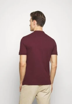Pier One Poloshirt - Bordeaux -Modegeschäft für Herren d7c1efdab3c543cdb3e3585792413090