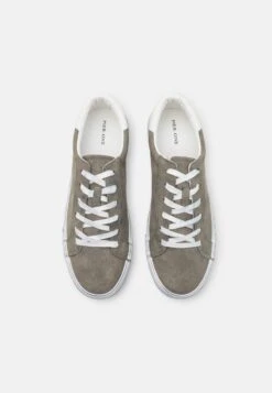 Pier One Sneaker Low - Grey -Modegeschäft für Herren d8a8c5fbd9a84f9cba5936fbc31ad80d