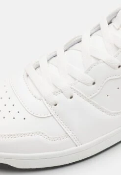Pier One Sneaker High - White -Modegeschäft für Herren d92dbfafcd0845868bafc96ae8ec8083