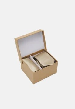 Pier One SET - Einstecktuch - Beige 13 Pier One SET - Einstecktuch - Beige -Modegeschäft für Herren dae22eb1283541c98e7012d1c86f16c1