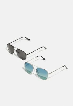 Pier One 2 PACK - Sonnenbrille - Black/blue 11 Pier One 2 PACK - Sonnenbrille - Black/blue -Modegeschäft für Herren e0eac7f8f57c4585b786e354fd010712 1