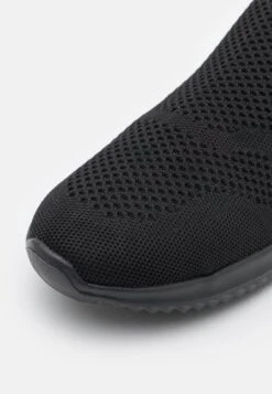Pier One Slipper - Black -Modegeschäft für Herren e2c682b9701f4c84a77f1a95a1f5aad5