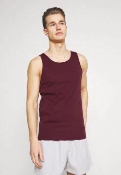 Pier One 3 PACK - Unterhemd/-shirt - Dark Blue/bordeaux/off-white 11 Pier One 3 PACK - Unterhemd/-shirt - Dark Blue/bordeaux/off-white -Modegeschäft für Herren e5c0c269801440abb1025cc34256b4eb