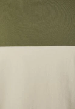 Pier One T-Shirt Print - Khaki/off-white -Modegeschäft für Herren e83e9956ee1a4aabbba823f7c40143d9