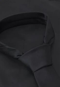 Pier One SET - Einstecktuch - Black/black -Modegeschäft für Herren e87696ae8c274ab583e15ca335677010