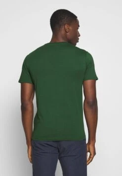 Pier One OSAKA TEE - T-Shirt Print - Green 10 Pier One OSAKA TEE - T-Shirt Print - Green -Modegeschäft für Herren e937660c7dee46748e3ef4864e12097f