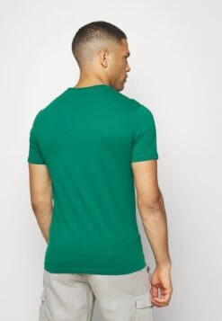 Pier One T-Shirt Basic - Dark Green -Modegeschäft für Herren fa614628508942d5a1c81a6fd0c63773